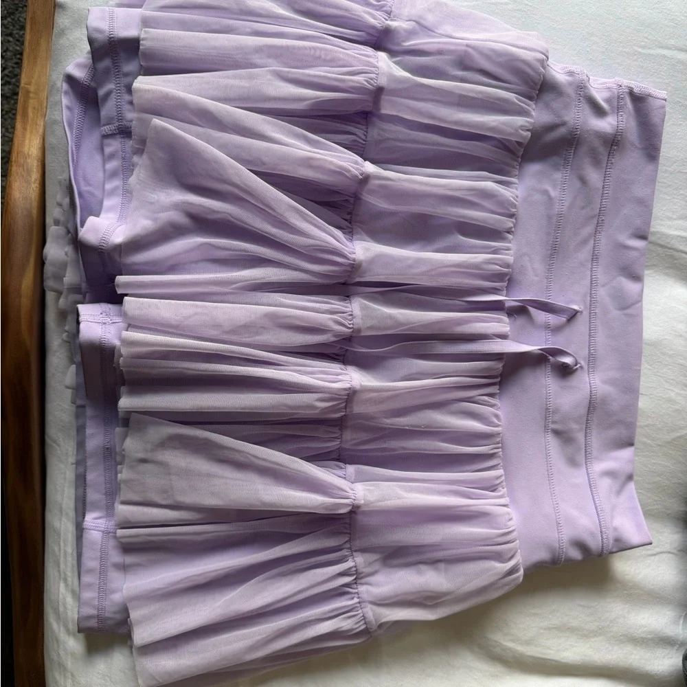 POPFLEX Pirouette Skort – Digital Lavender – L – Viral Taylor Swift Color - Picture 1 of 3